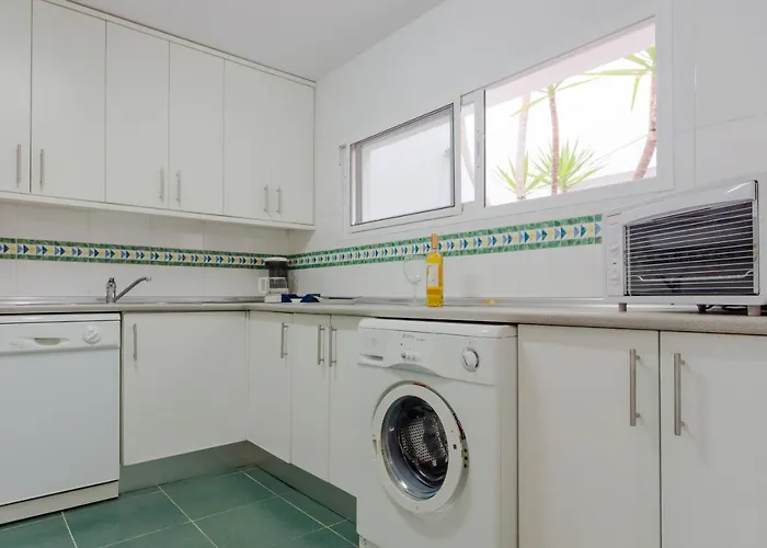 Casas Fuente Del Sol * コニル・デ・ラ・フロンテラ